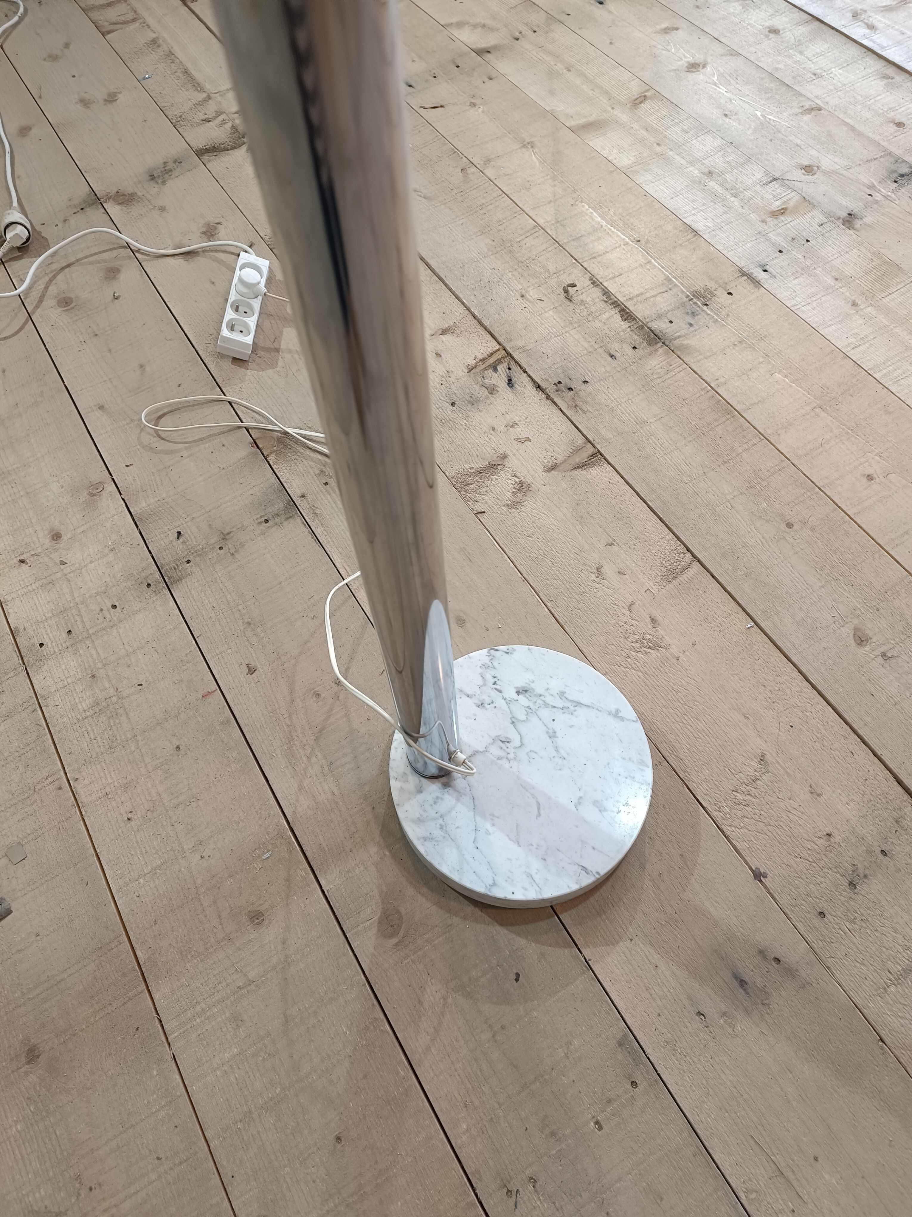 Chrome floor lamp with 3 branches