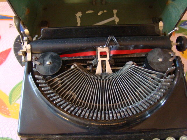 Typewriter old portable Mercedes