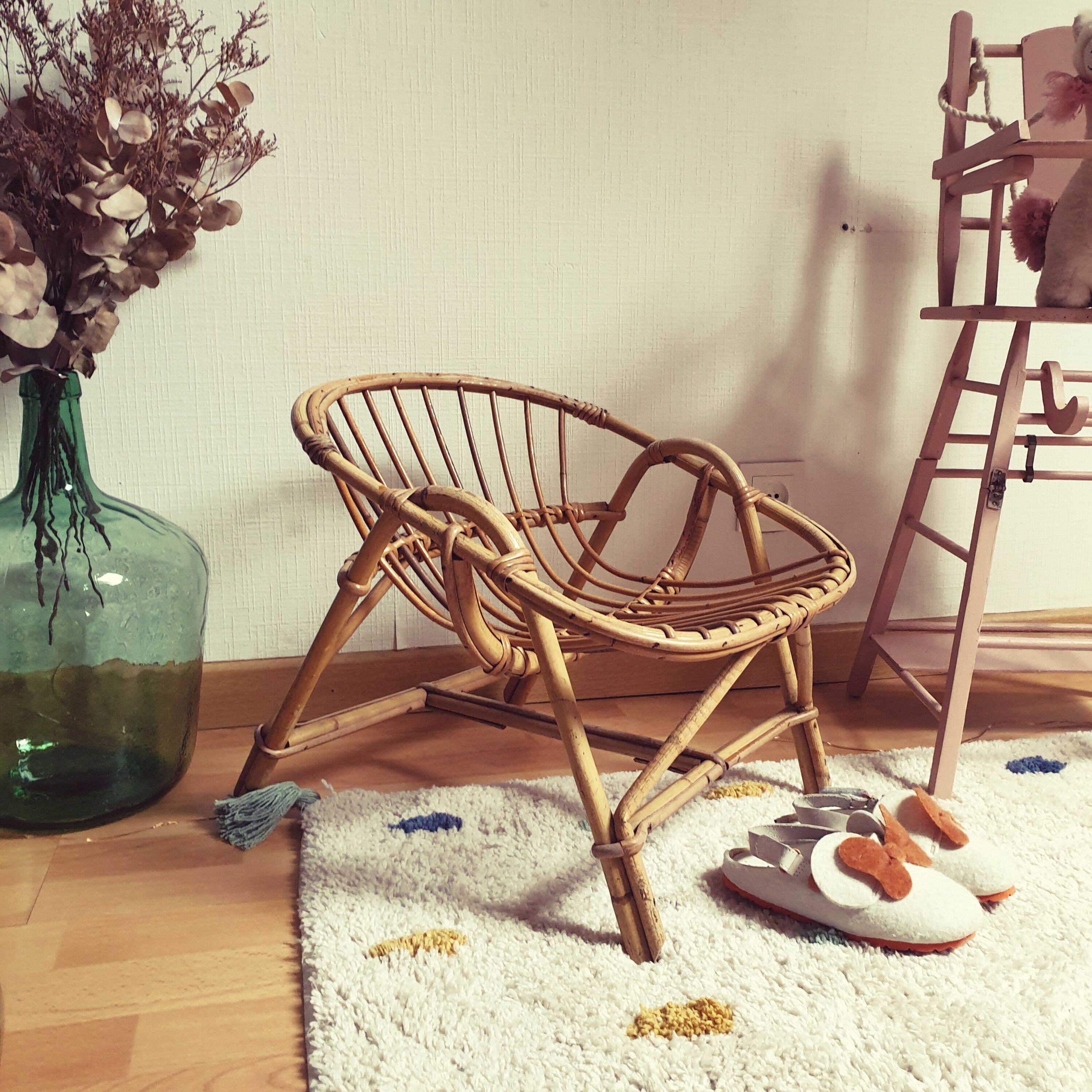 Rattan armchair vintage basket child