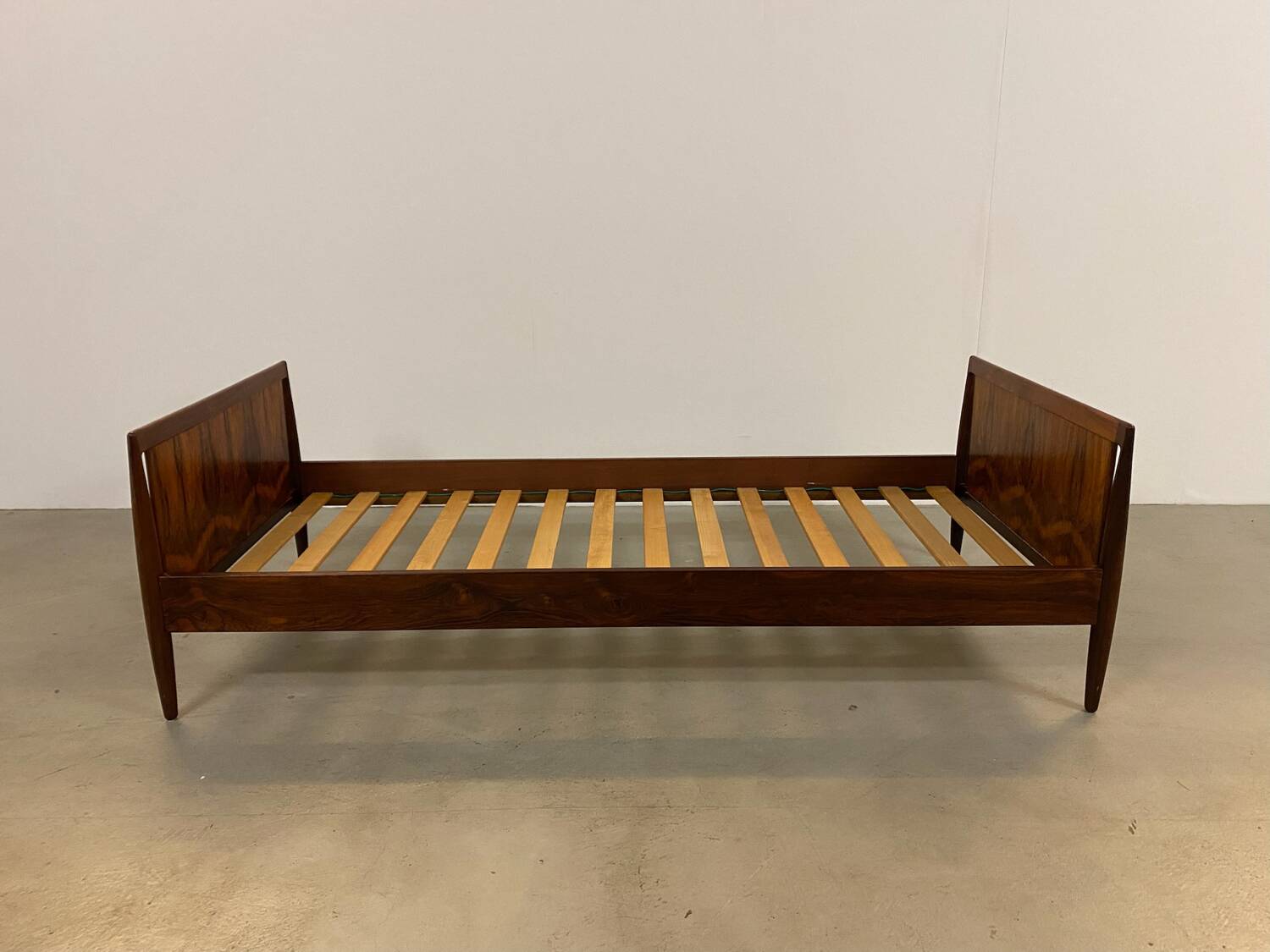 Danish Daybed or Bed in Palisander Omann Jun 1950s