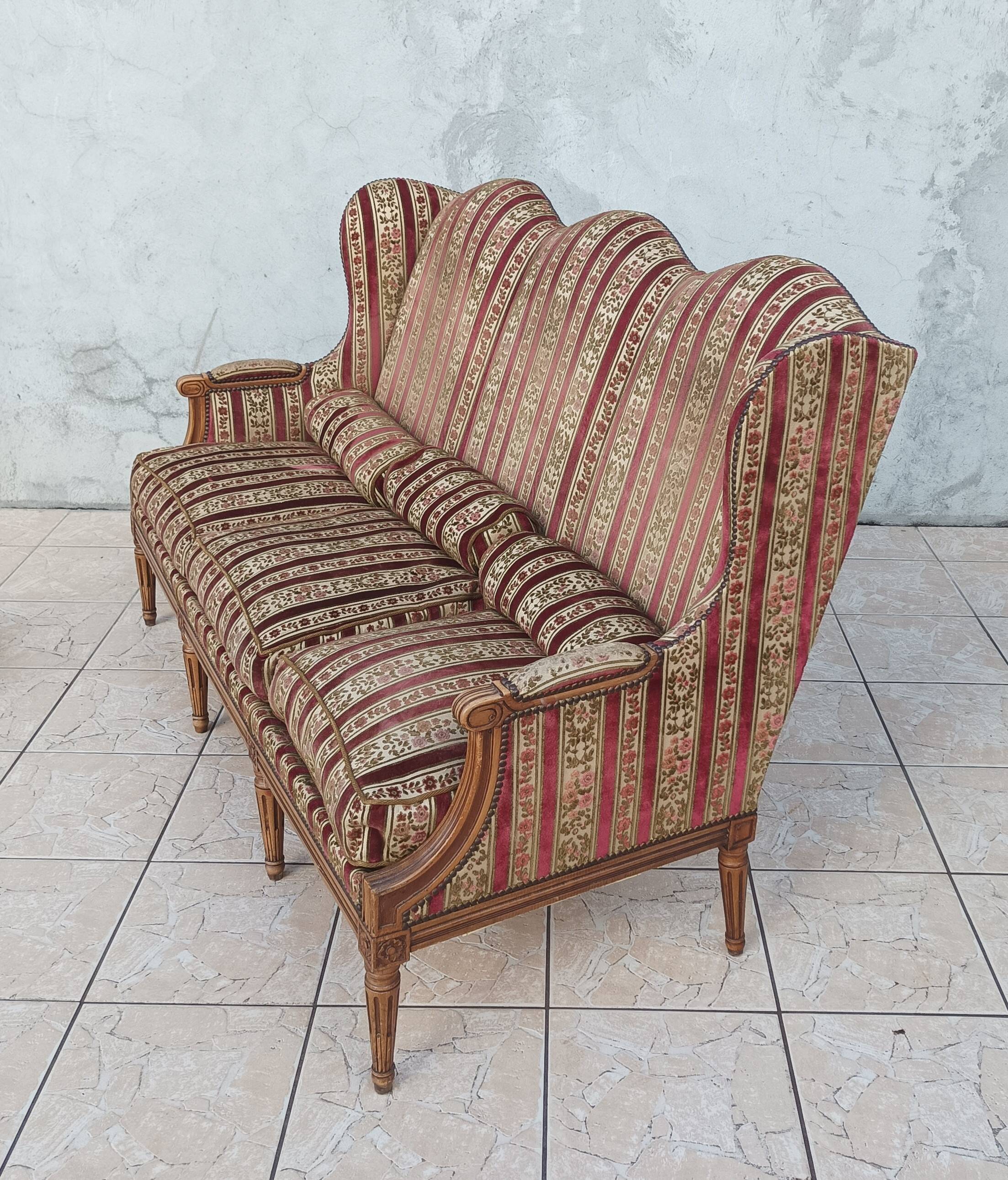 Canapé à oreilles Louis XVI