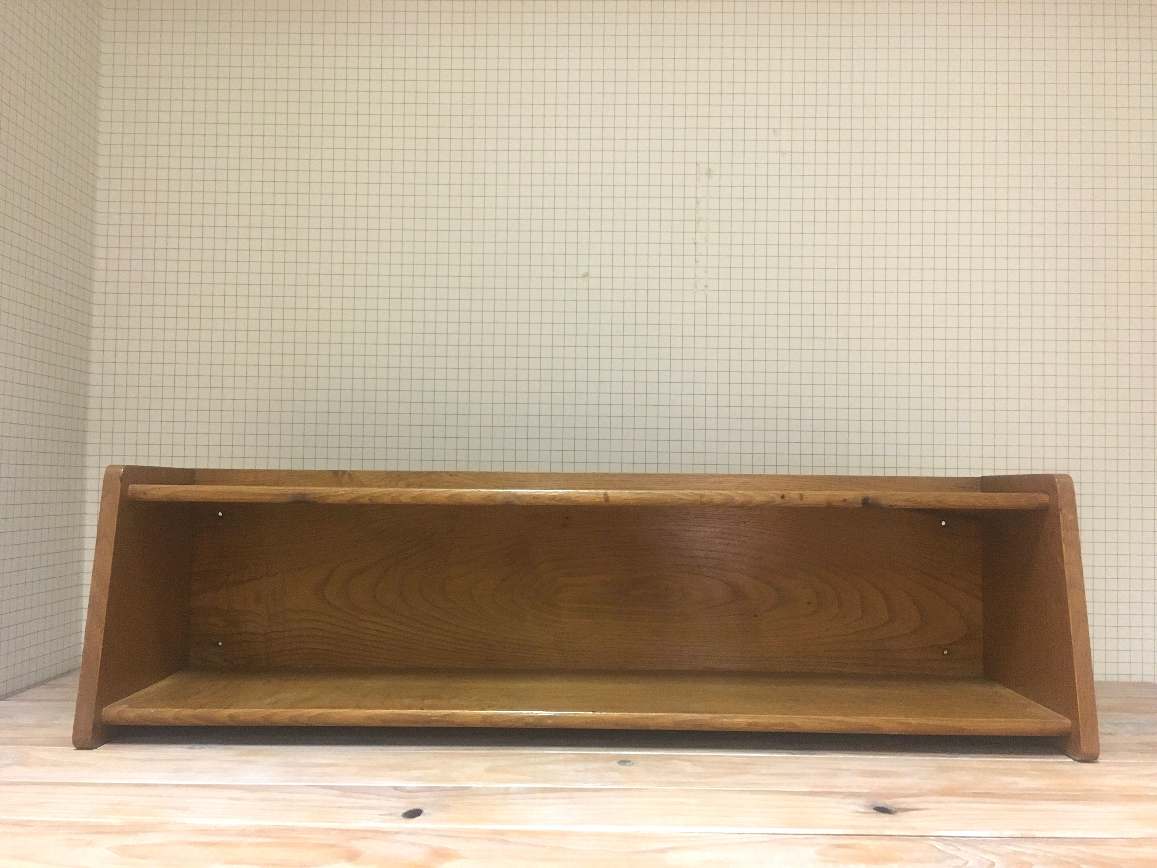 Etagère murale en bois