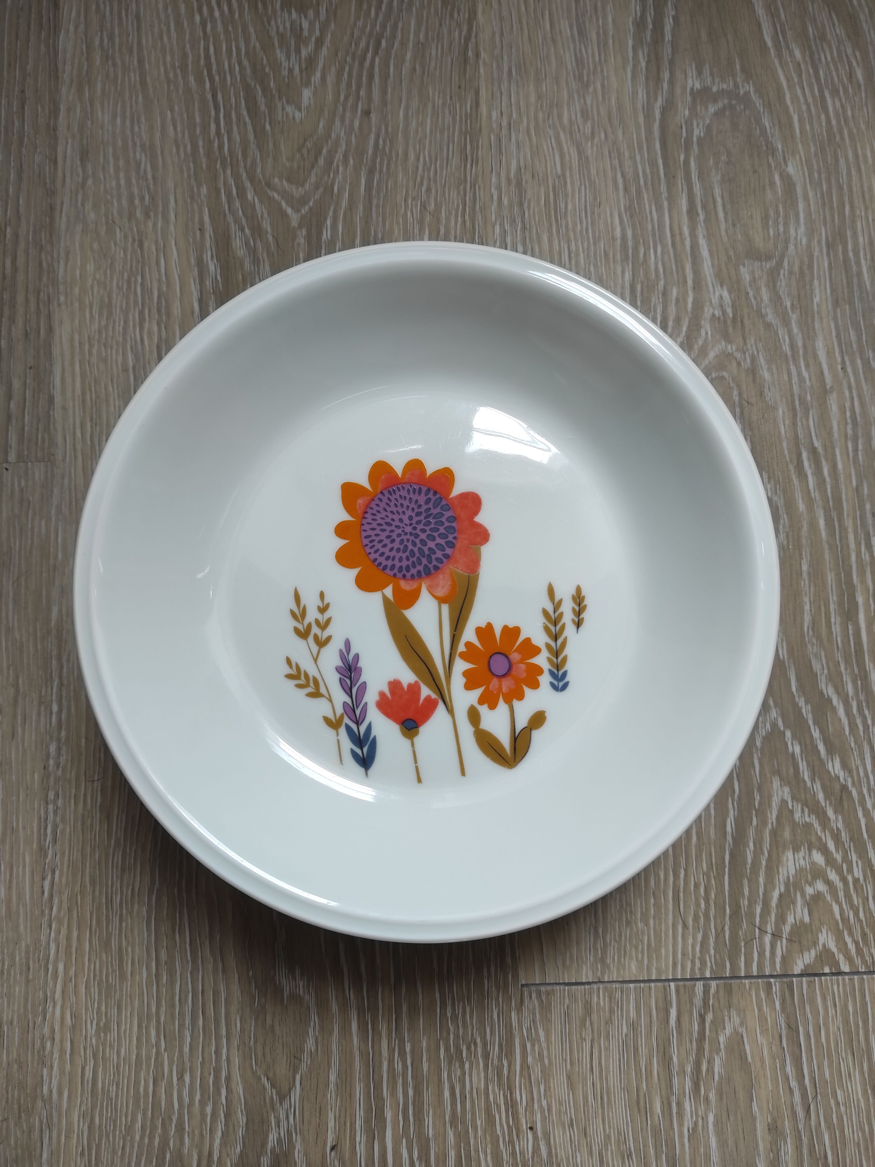 6 seventies hollow plates