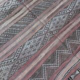 Moroccan pink carpet - 150 x 275 cm