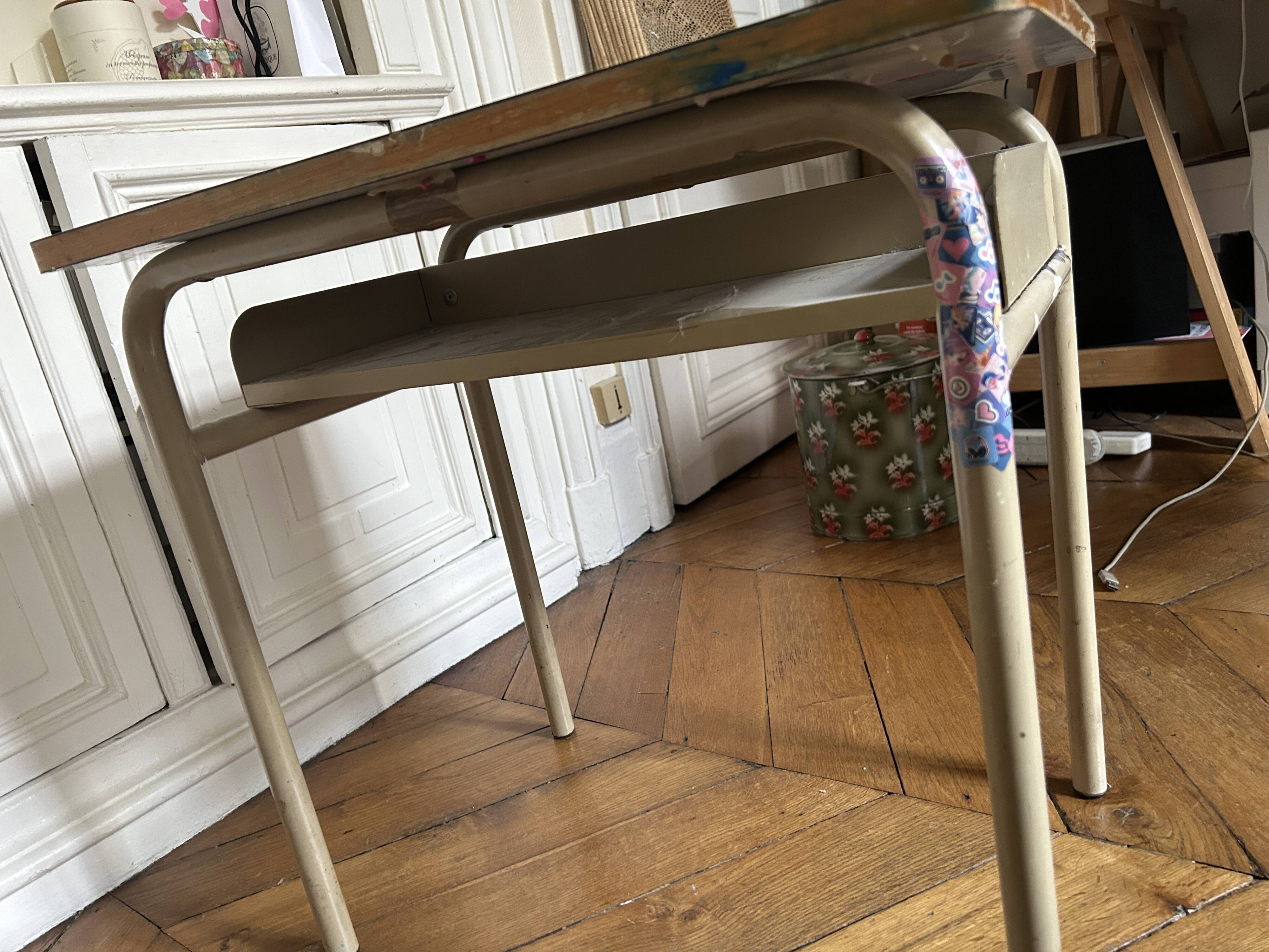 School desk and its chair