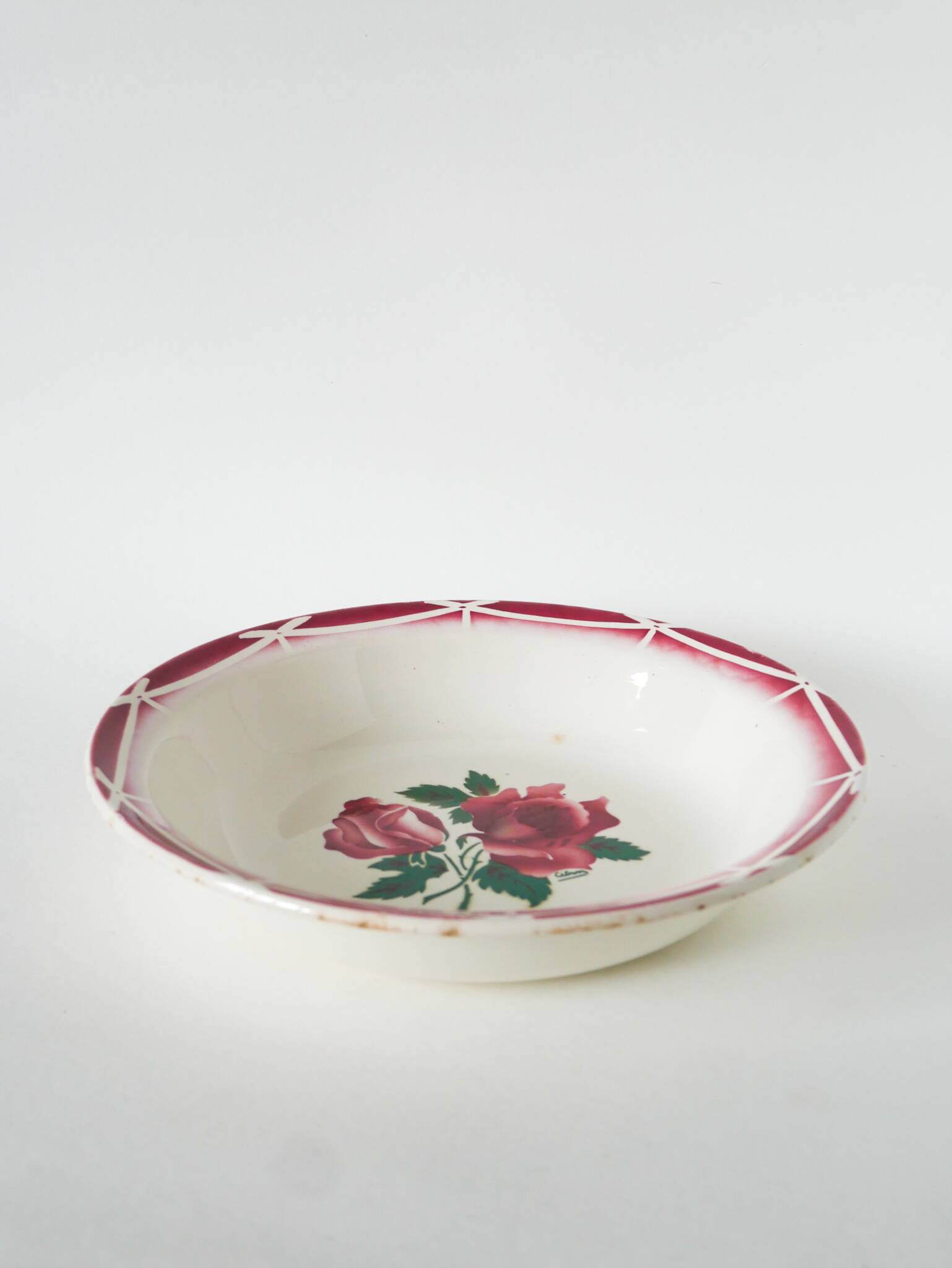 Digoin Sarreguemines round hollow dish, Cibon model, 1940