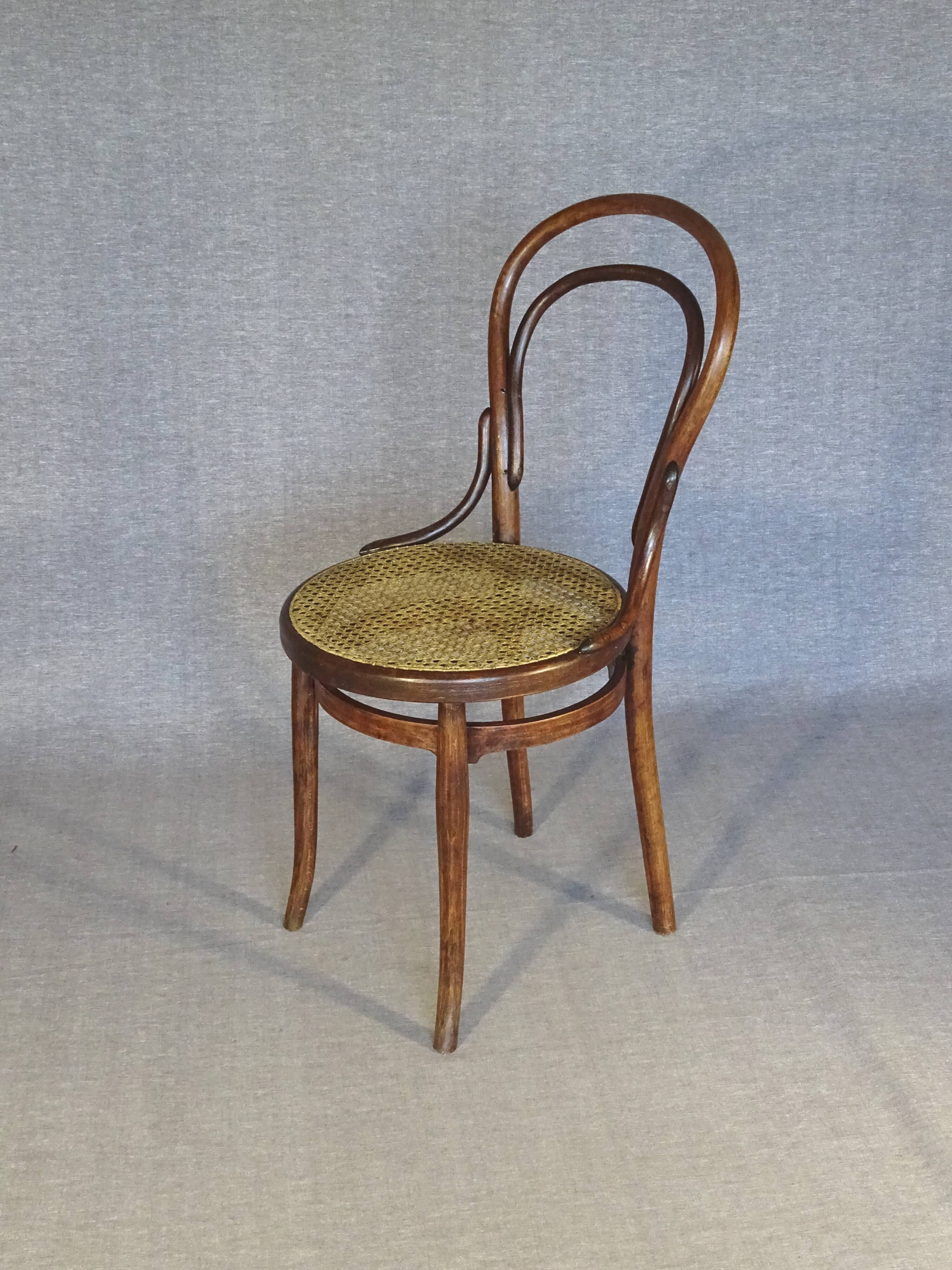 Chaise bistrot N°14 par Carton et Hermann (Belgique) vers 1925- No Thonet-