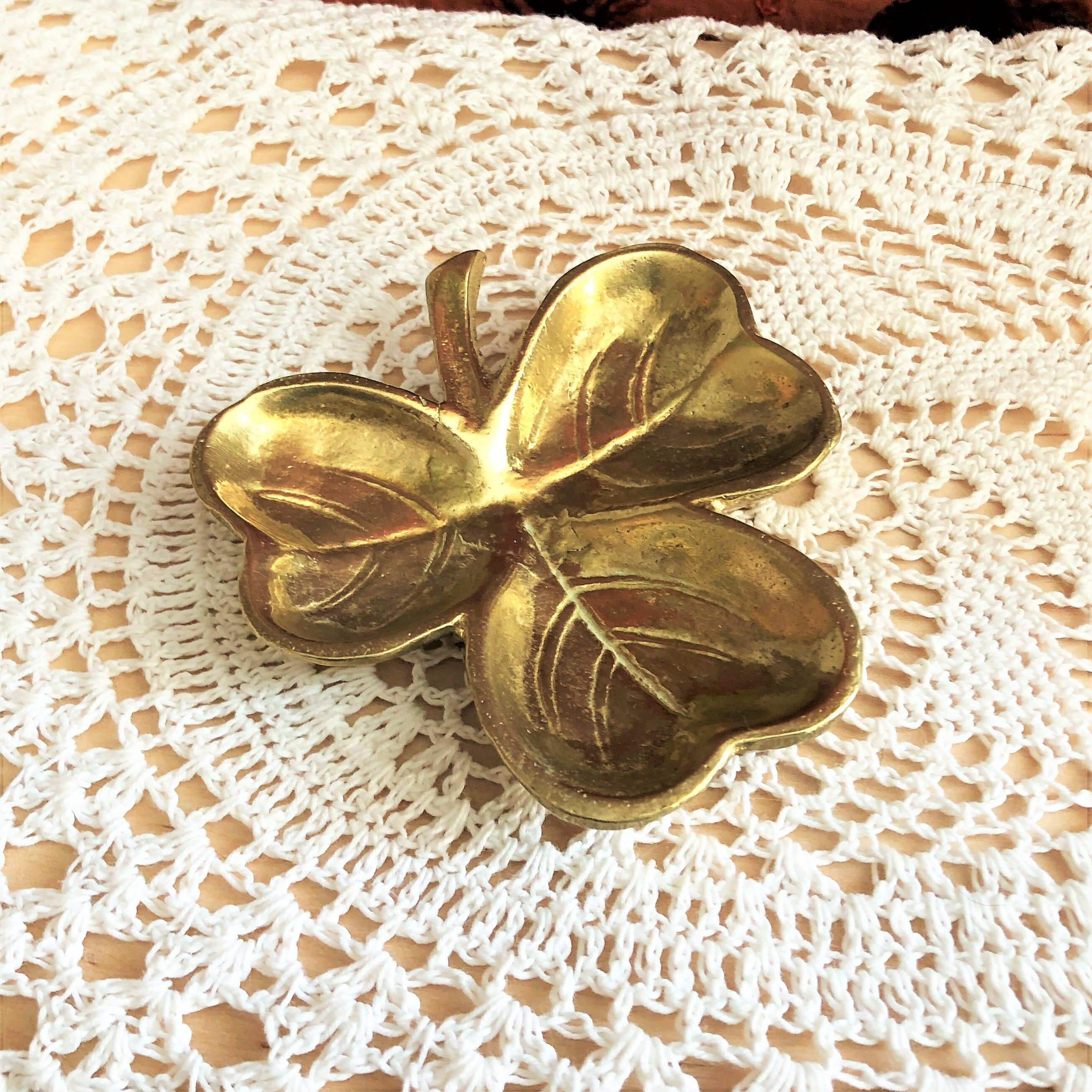 Trinket bowl decoration clover gilded bronze