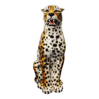 Statue de léopard en céramique