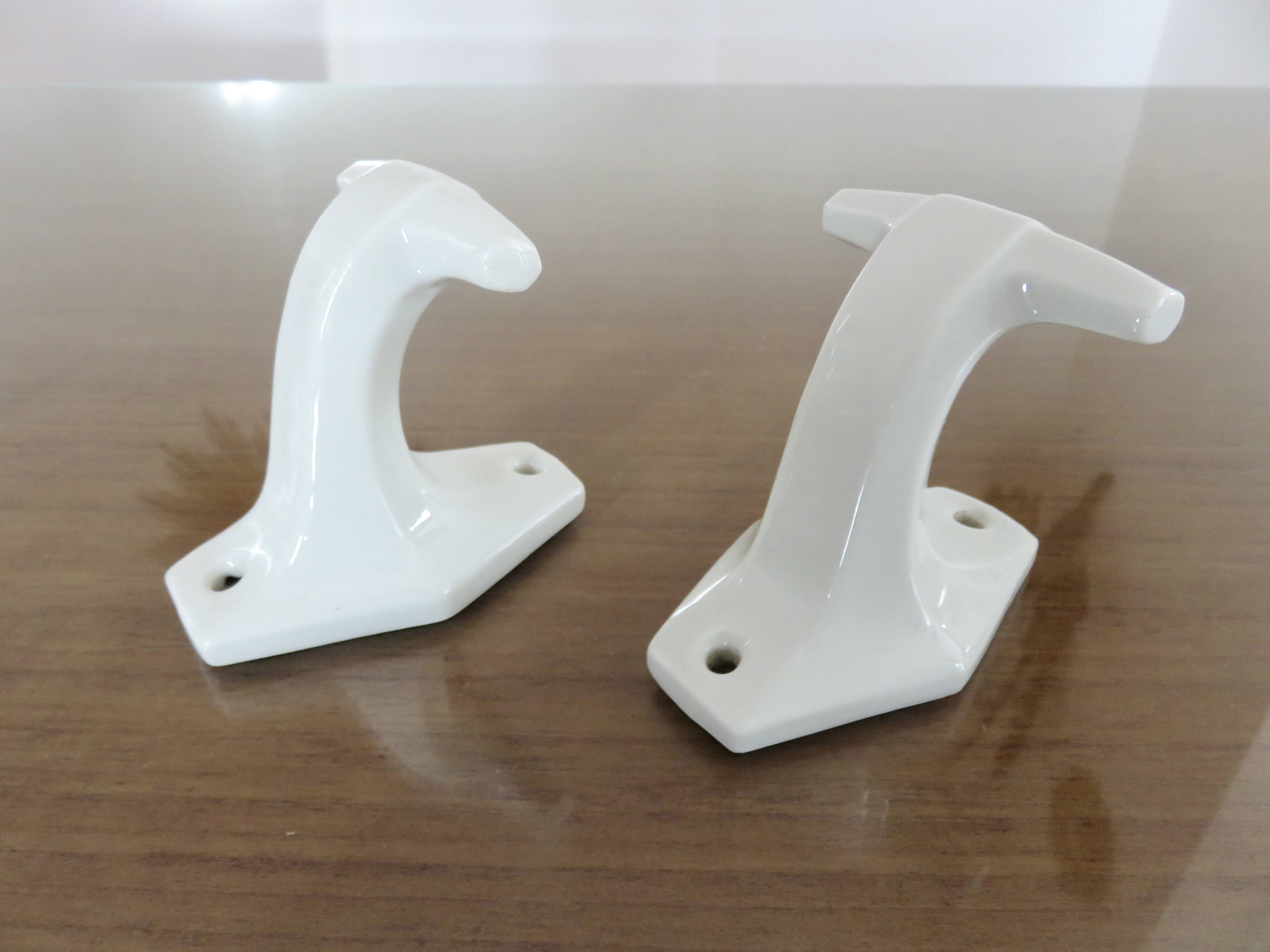 Pair of coat hooks, coat rack, in white porcelain, art deco 30s 40s