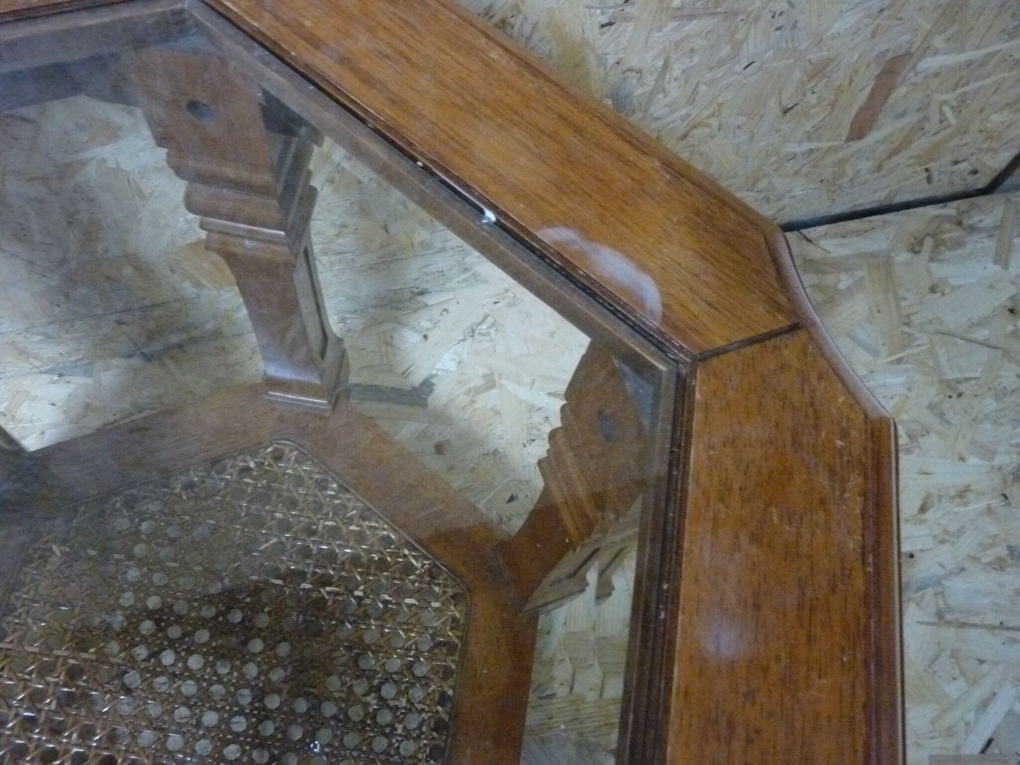 Hexagonal glass wood coffee table