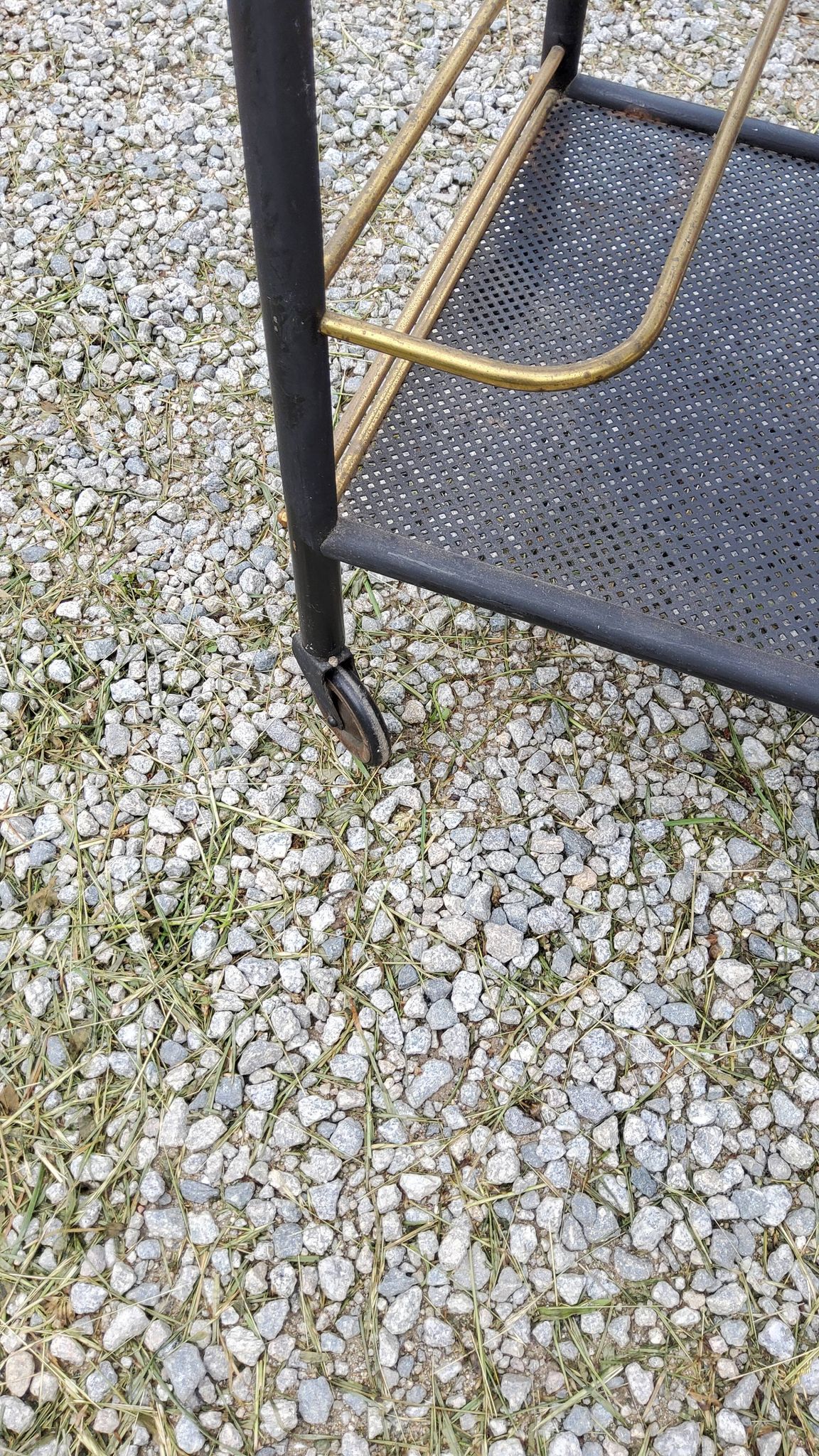 Rolling service bar of the 50s in rigitulle and brass
