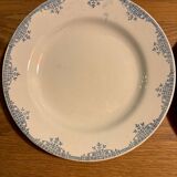 Set of 4 old Gien plates