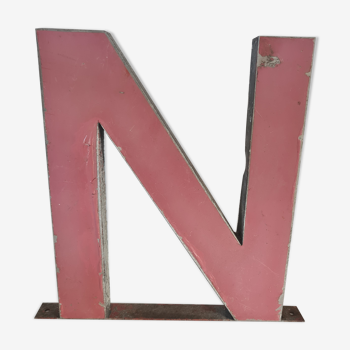 Vintage iron letter N