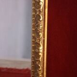 Miroir en stuc doré de style 67 x 52 cm