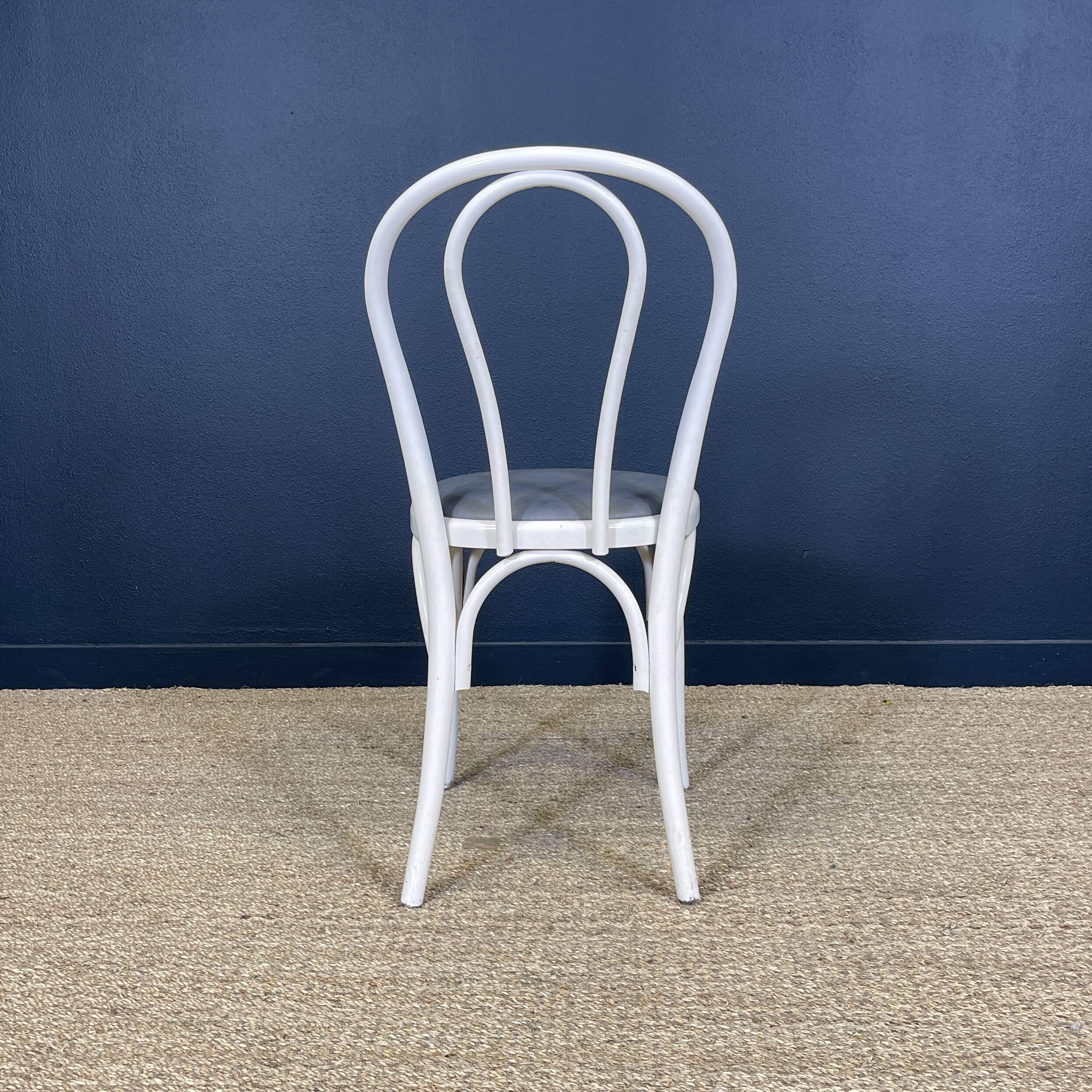 Set of 6 Thonet-type curved wooden bistro chairs