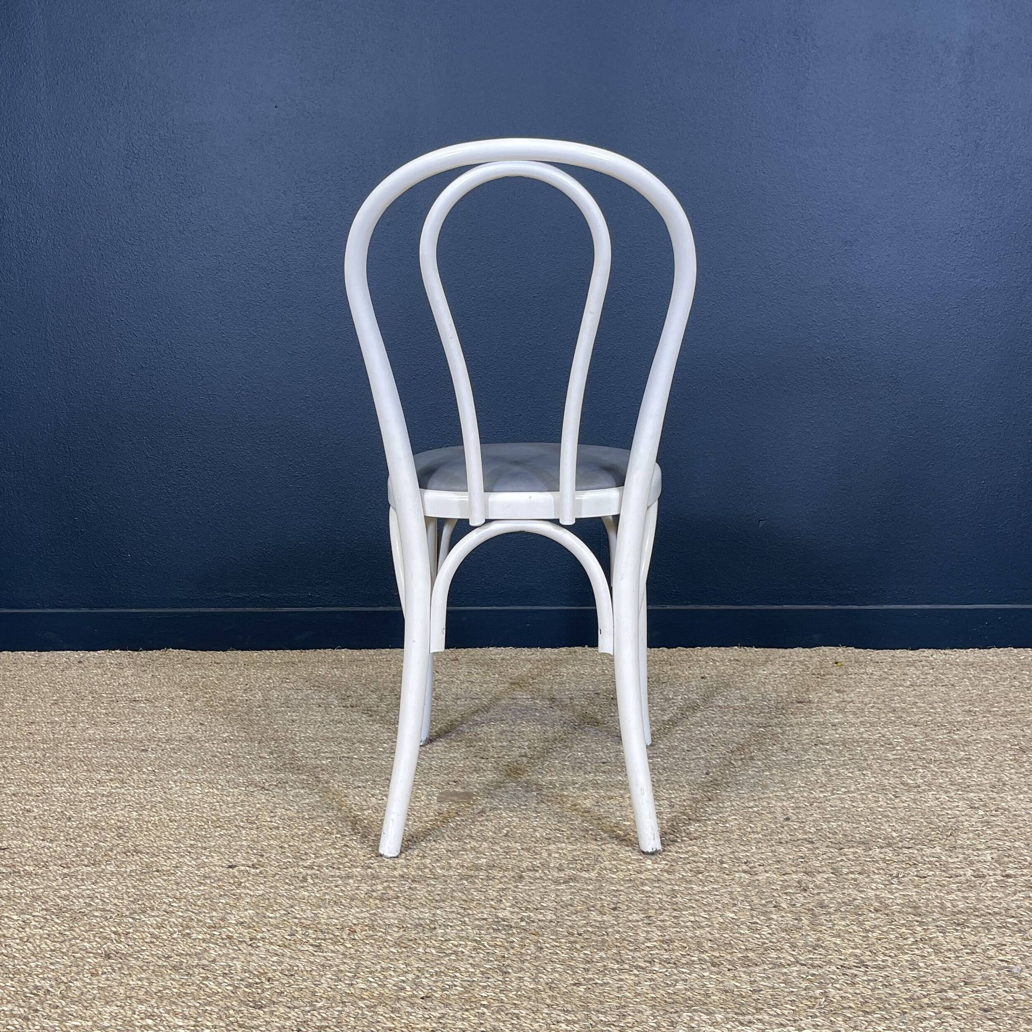 Set of 6 Thonet-type curved wooden bistro chairs
