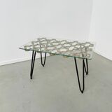 Coffee table 50s golden clover