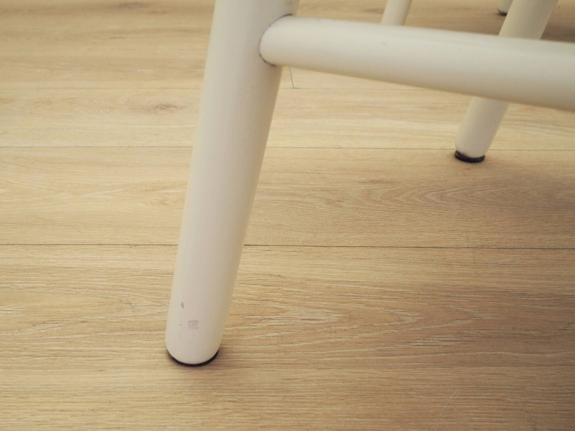 Set of four beech chairs, Italian design, 1970s, production: Italy
