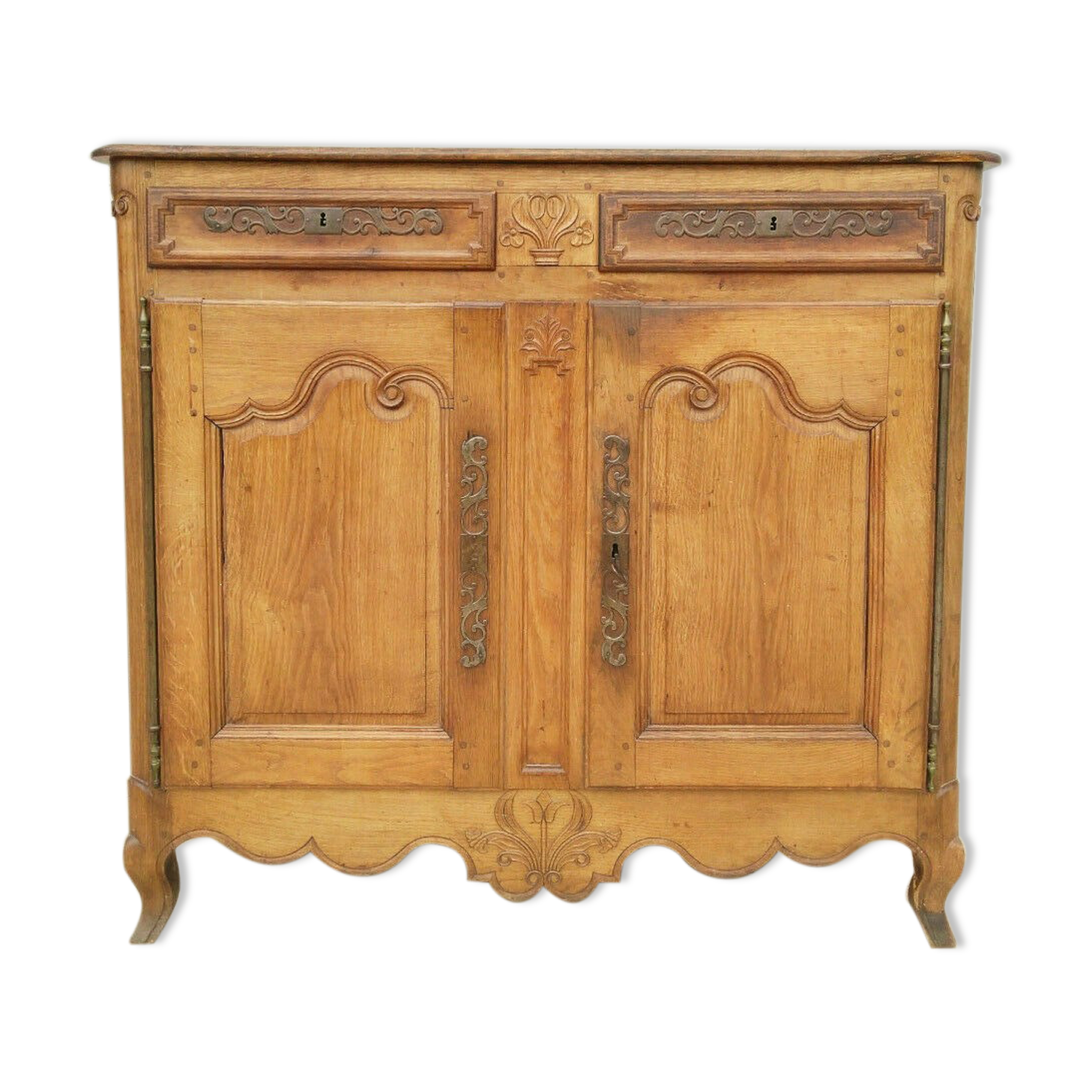 Buffet Louis XV