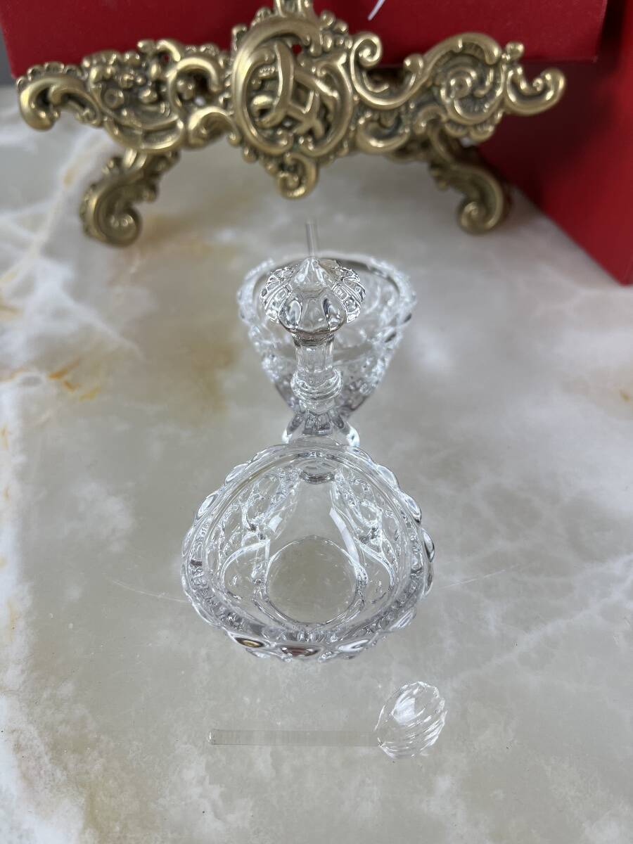 Double crystal salt cellar by Baccarat, model with cut decoration, 20th century.