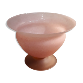 Coupe en opaline rose moucheté