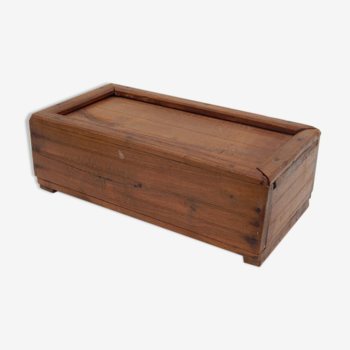 Old Masala box