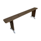 Banc en chêne clair, bas des pieds peints en blanc