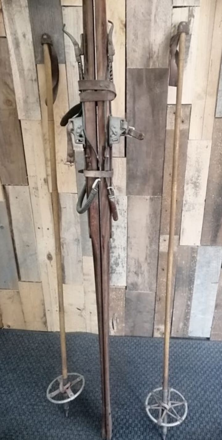 Pair of wooden ski & vintage ski poles year 1940