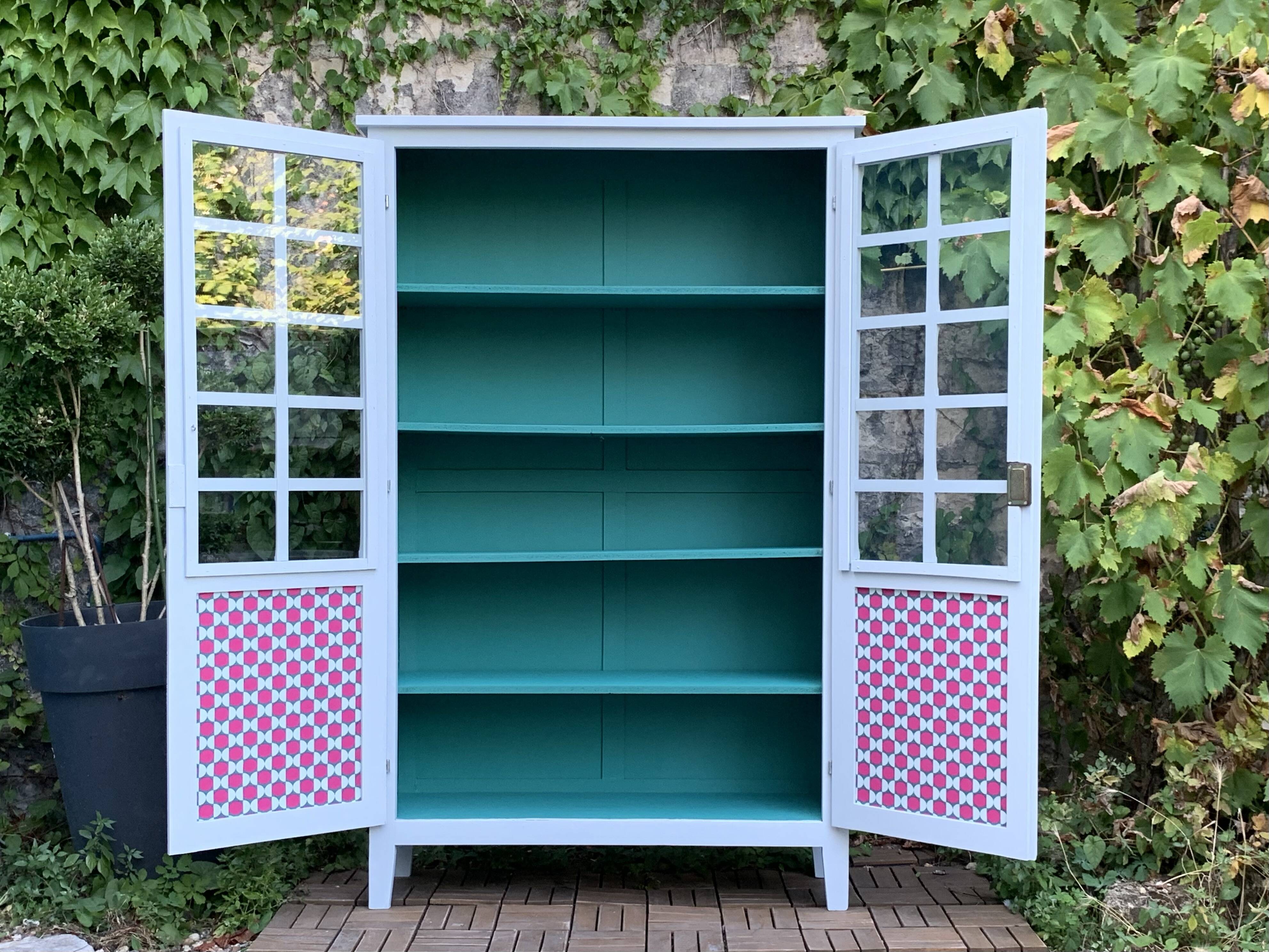 Vintage 1960s Parisian glass cabinet