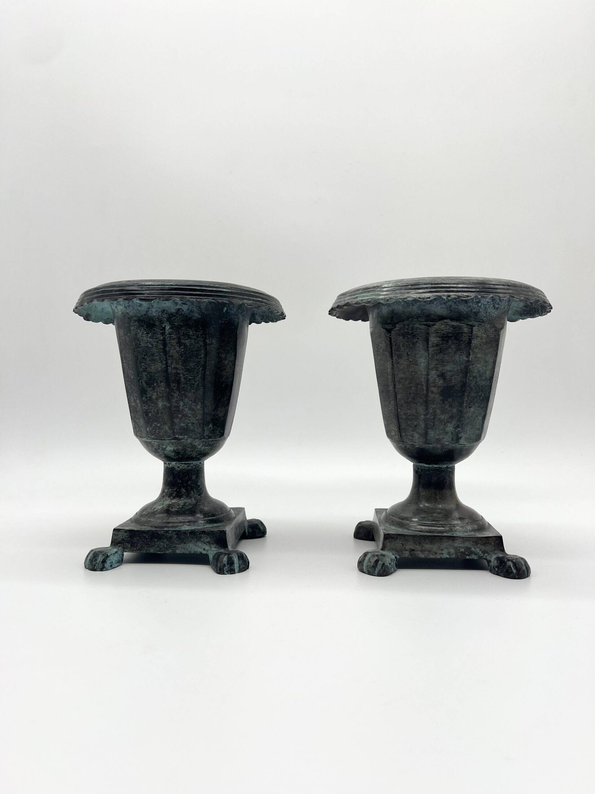 Pair of "Médicis" vases in verdigris – 1950s