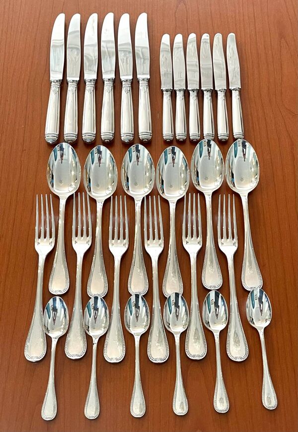 Christofle malmaison ménagère 6 personnes 30 pièces état proche du neuf