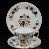 Porcelain tea set victorian era