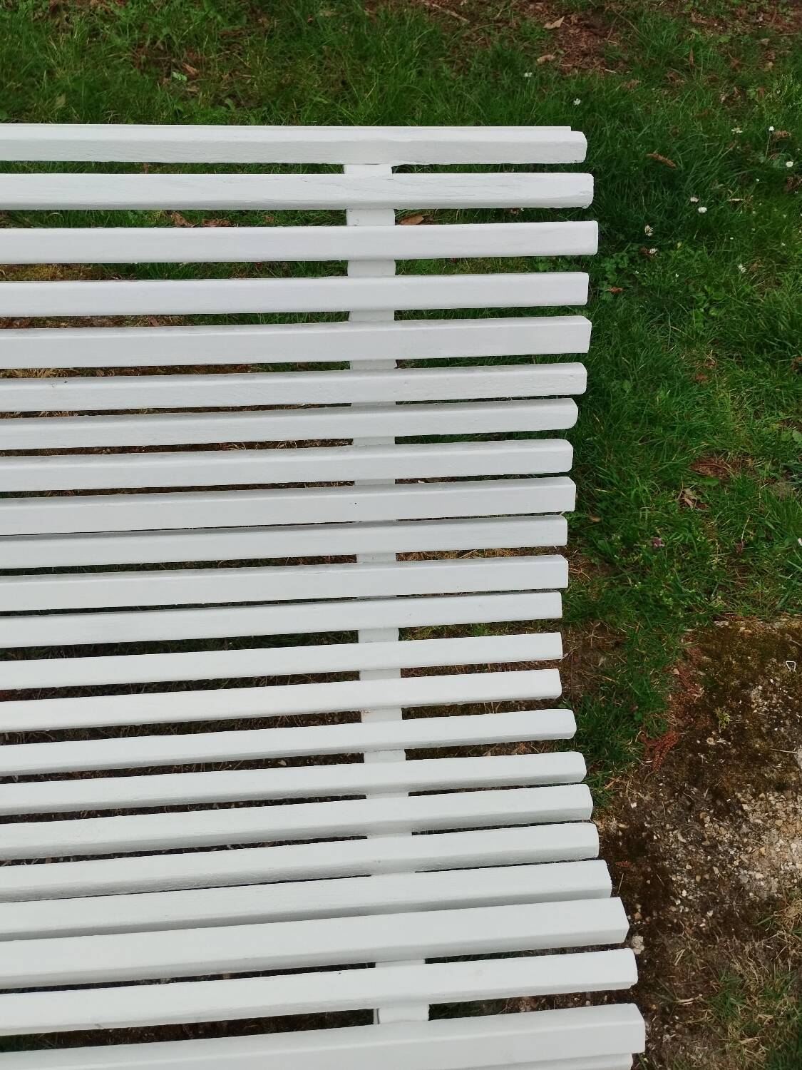 Banc de jardin ancien avec pieds en fer