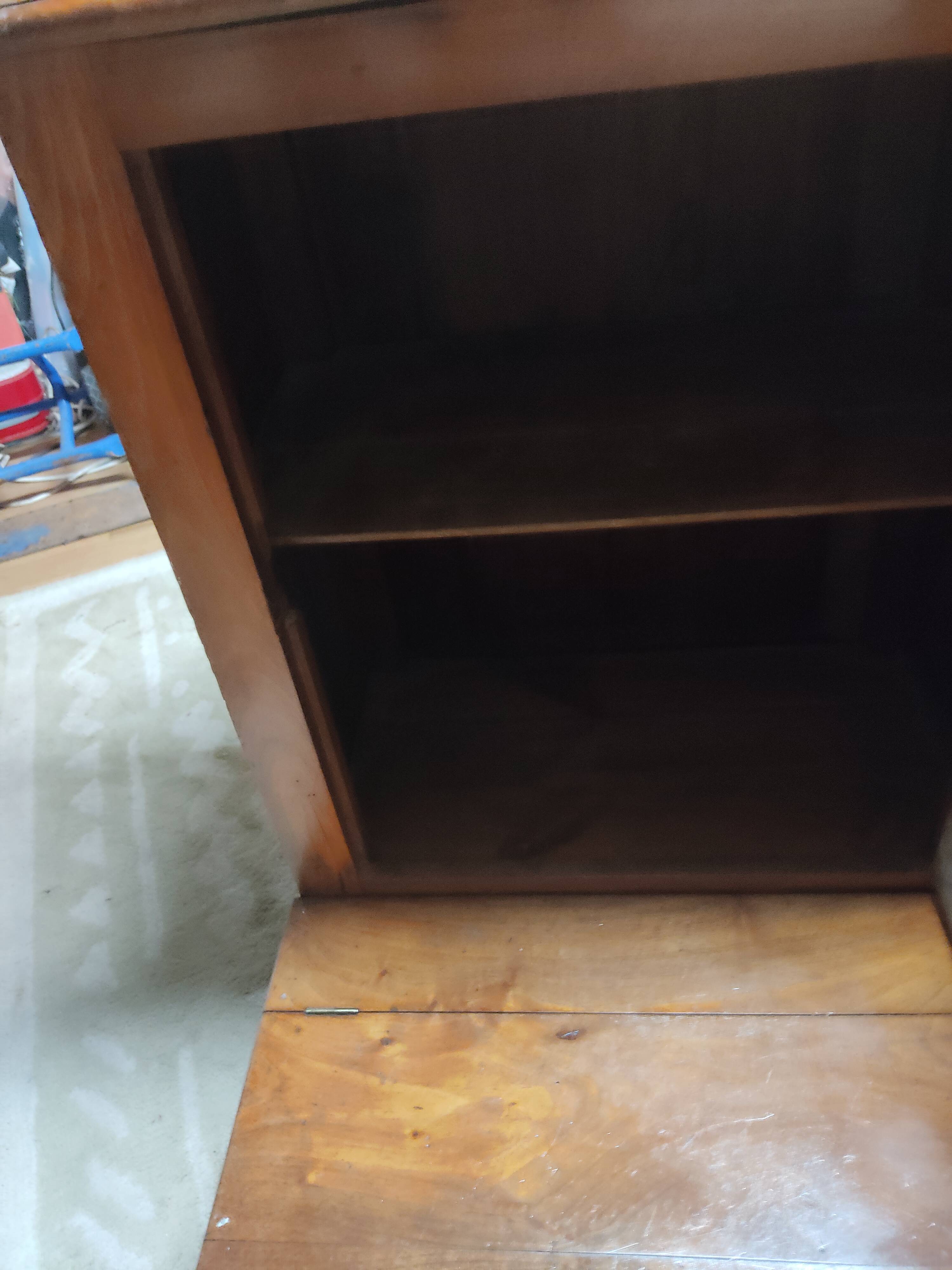 PRAY TO GOD OF THE 19TH WALNUT.