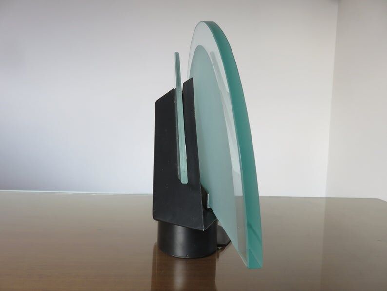 Graphic lamp "half moon" 1980s era Memphis