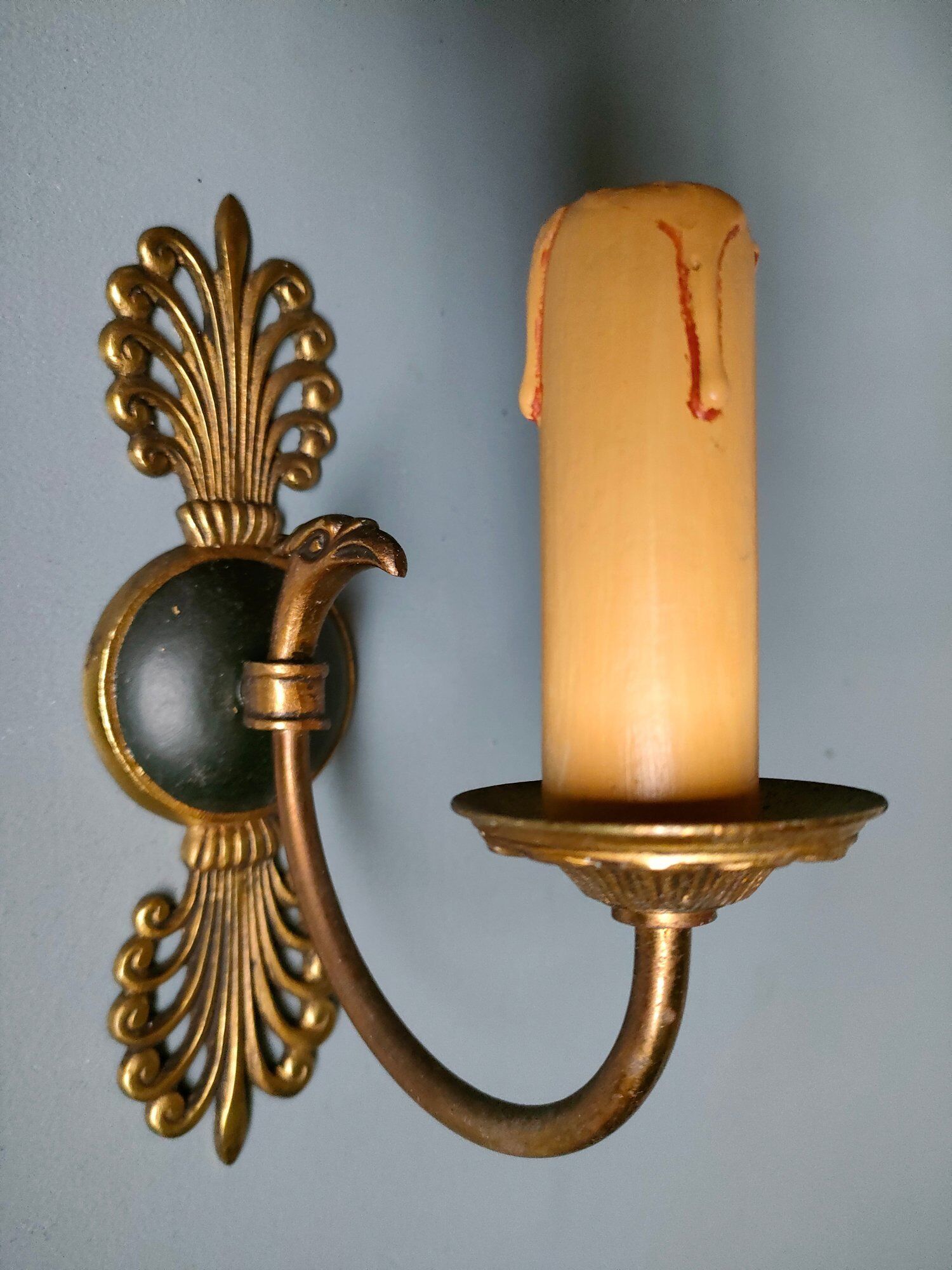 Pair of Empire eagle's head sconces in Palmettes 1900/1920