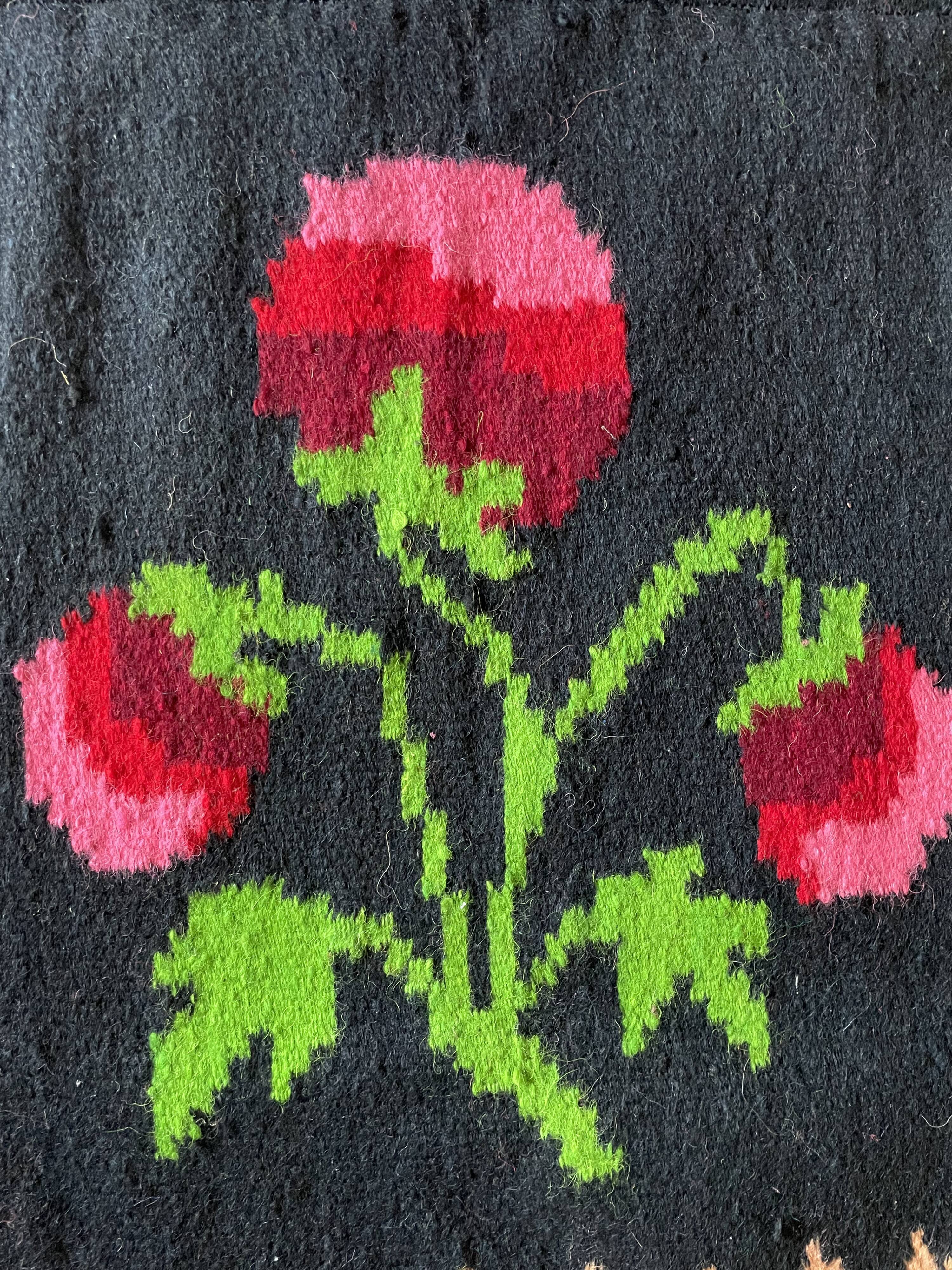 Romanian floral handwoven carpet made in wool, bohemian design with flowers