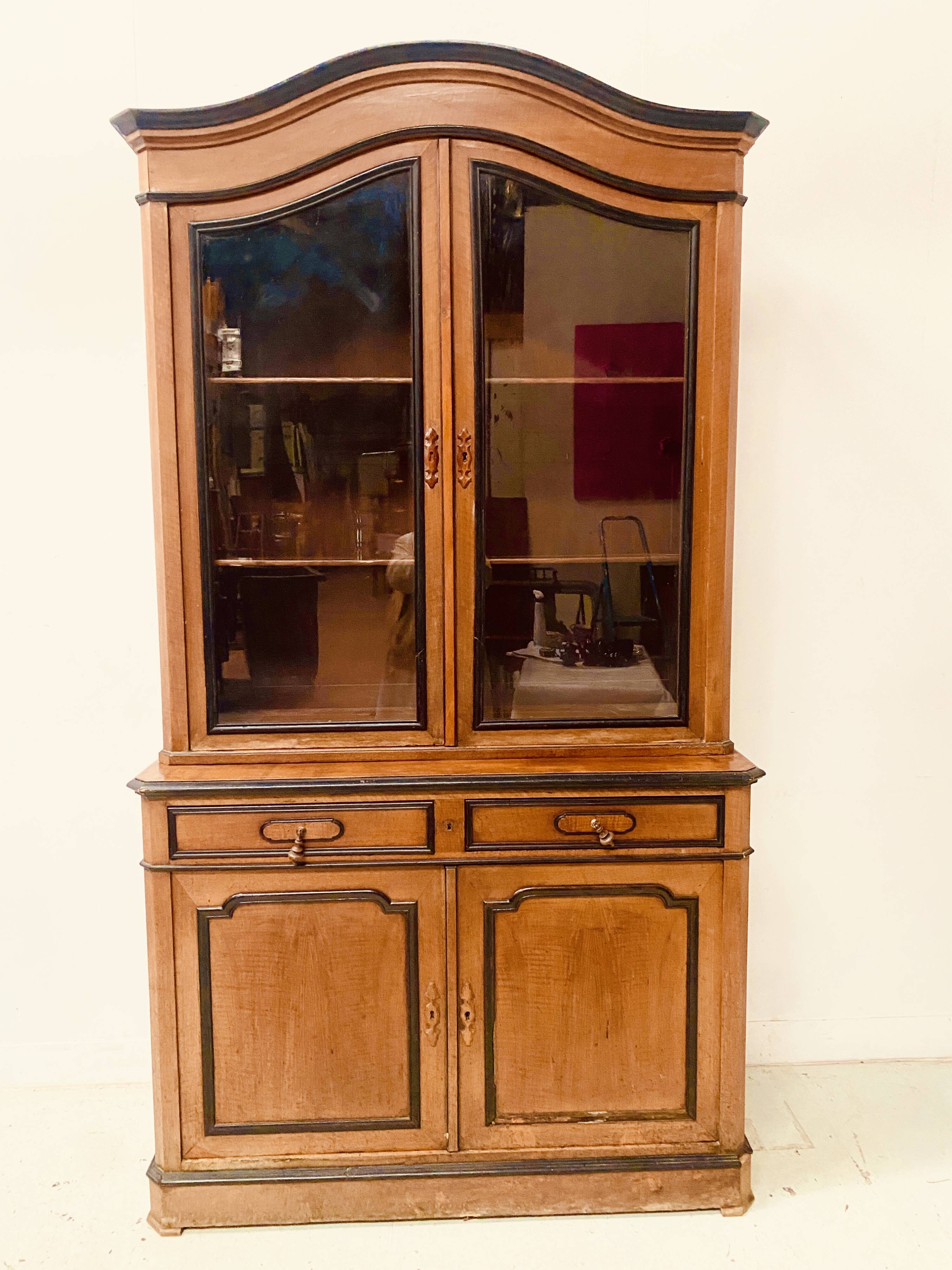 Buffet vitrine en deux corps Napoléon III XIX siècle