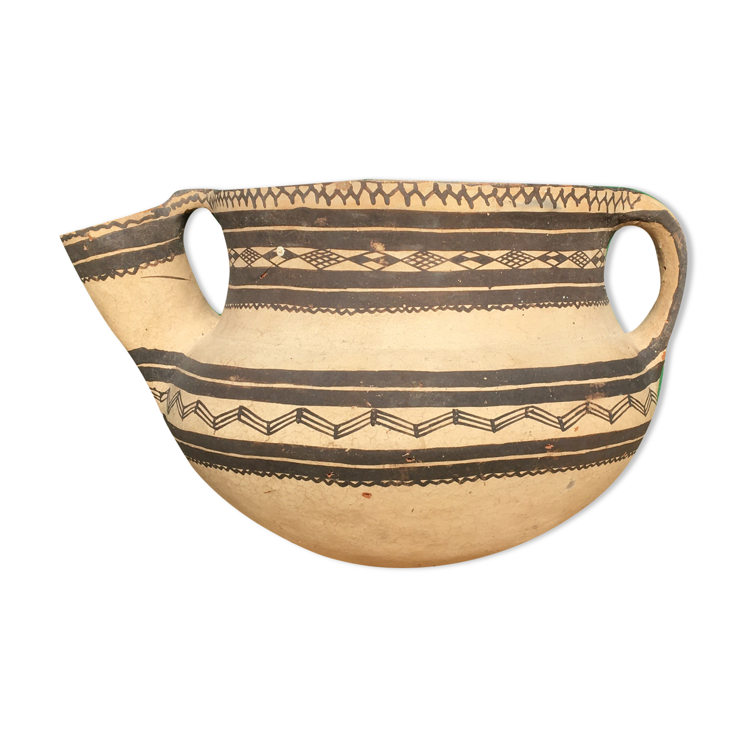 Ancient Berber terracotta pot