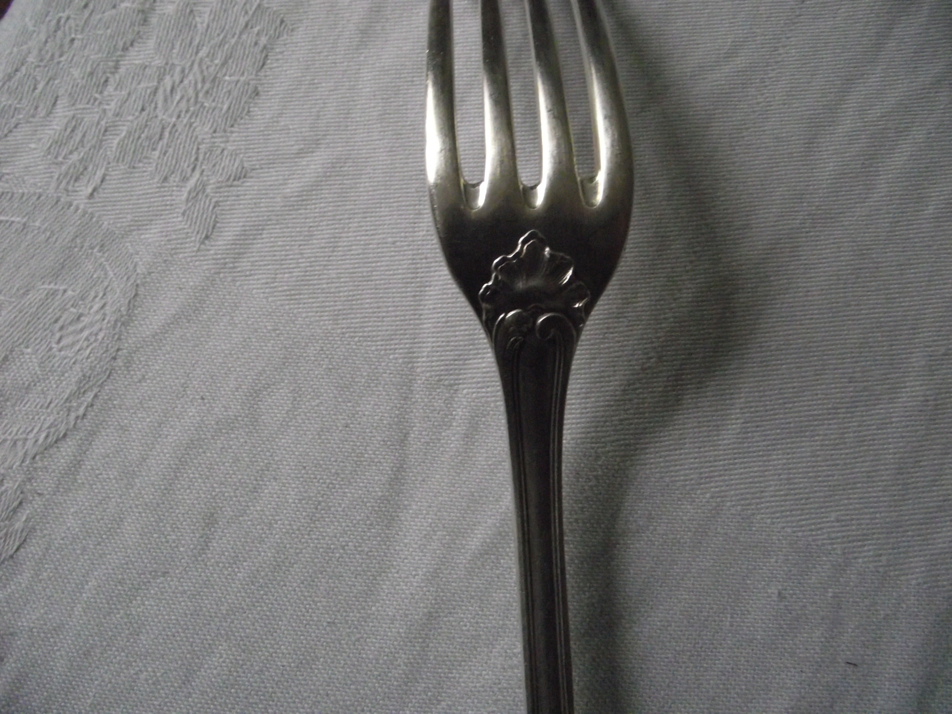 Menagère 24 pieces silver metal Louis XV style.