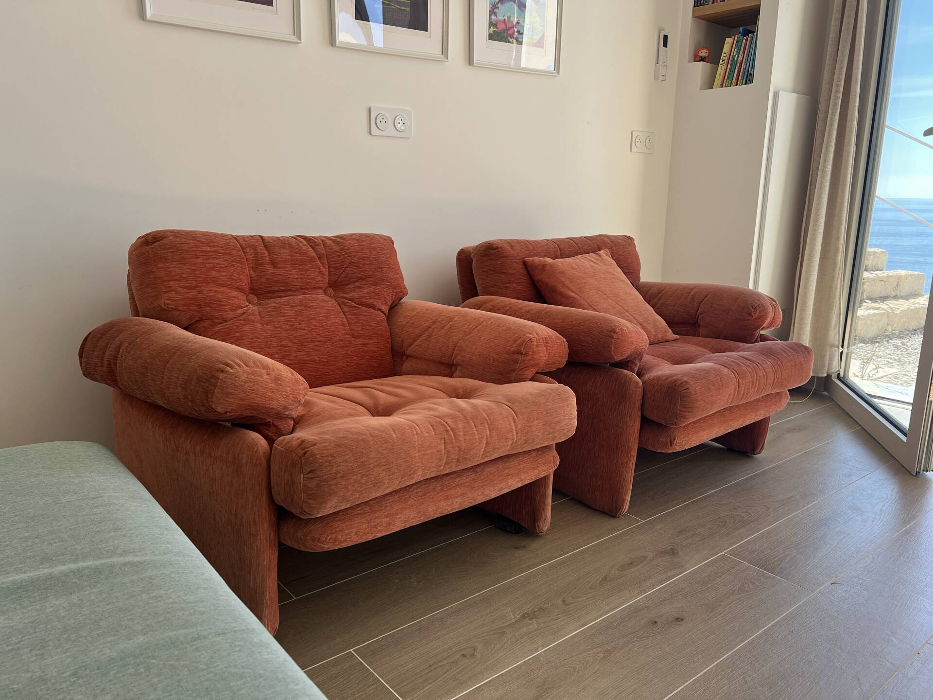 Paire de fauteuils Coronado