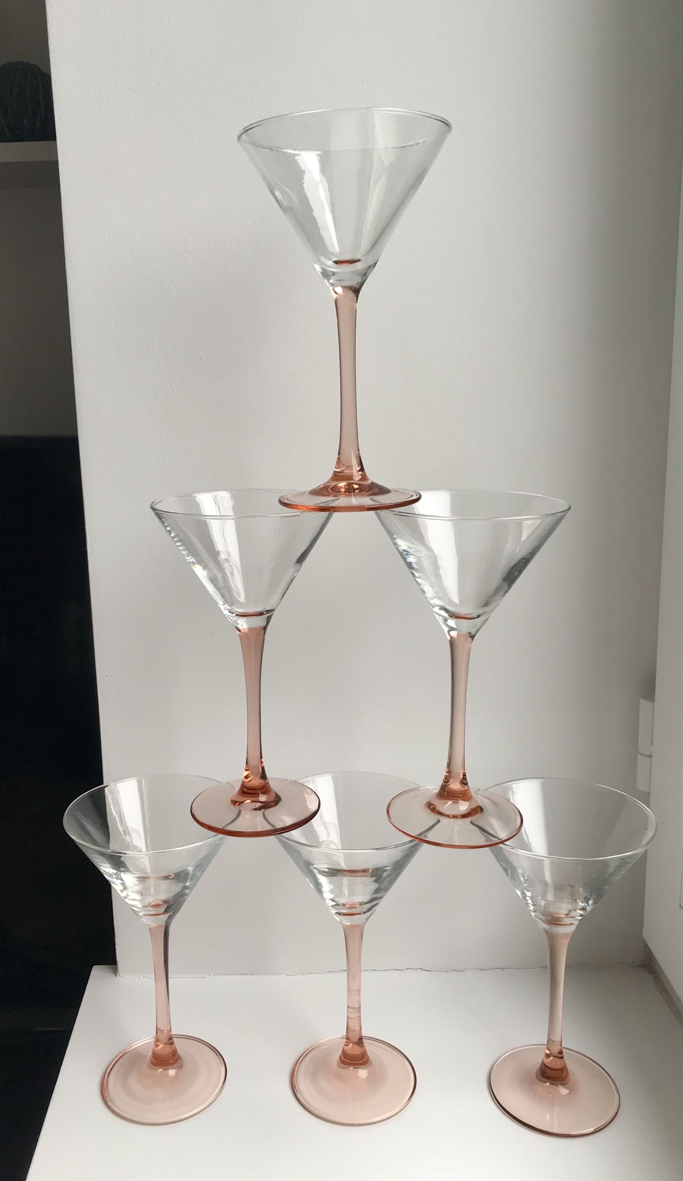 Set of 6 pink-footed cocktail glasses design 70s