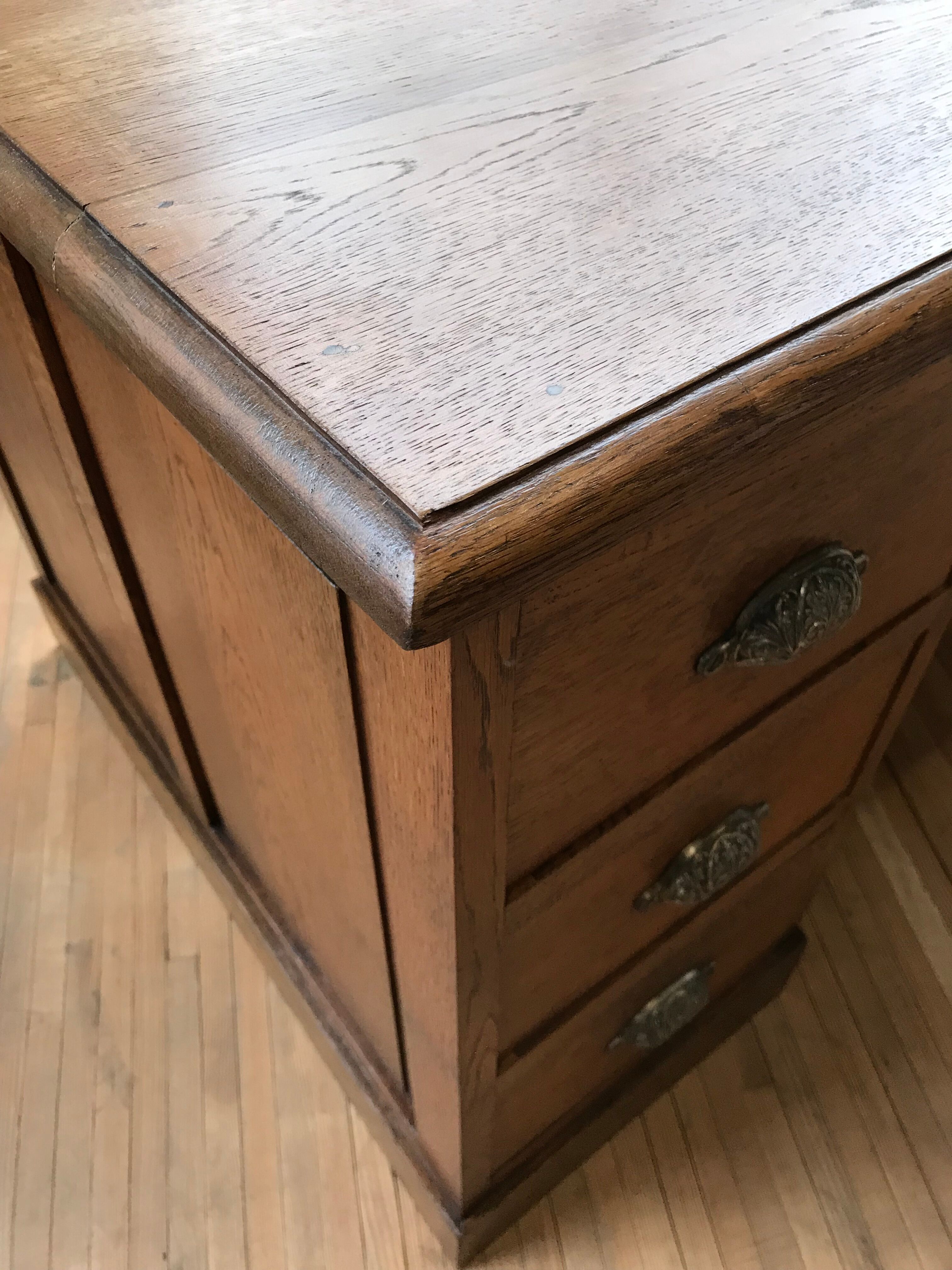 Desk with drawers in oak