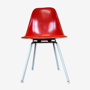 1960's fiberglass chair DSX Charles & Ray Eames Herman Miller