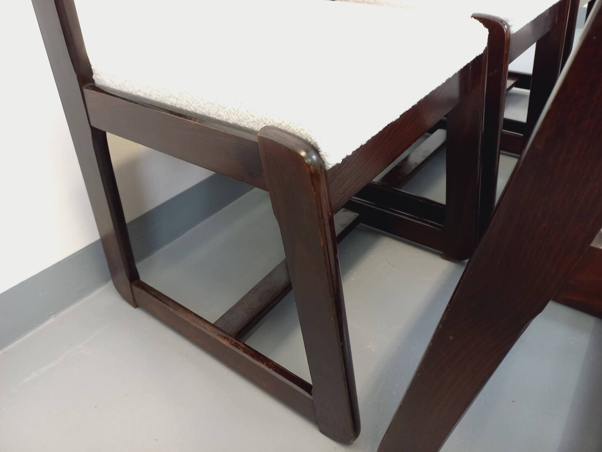 Set of 6 vintage Italian sleigh chairs by Mario Sabot