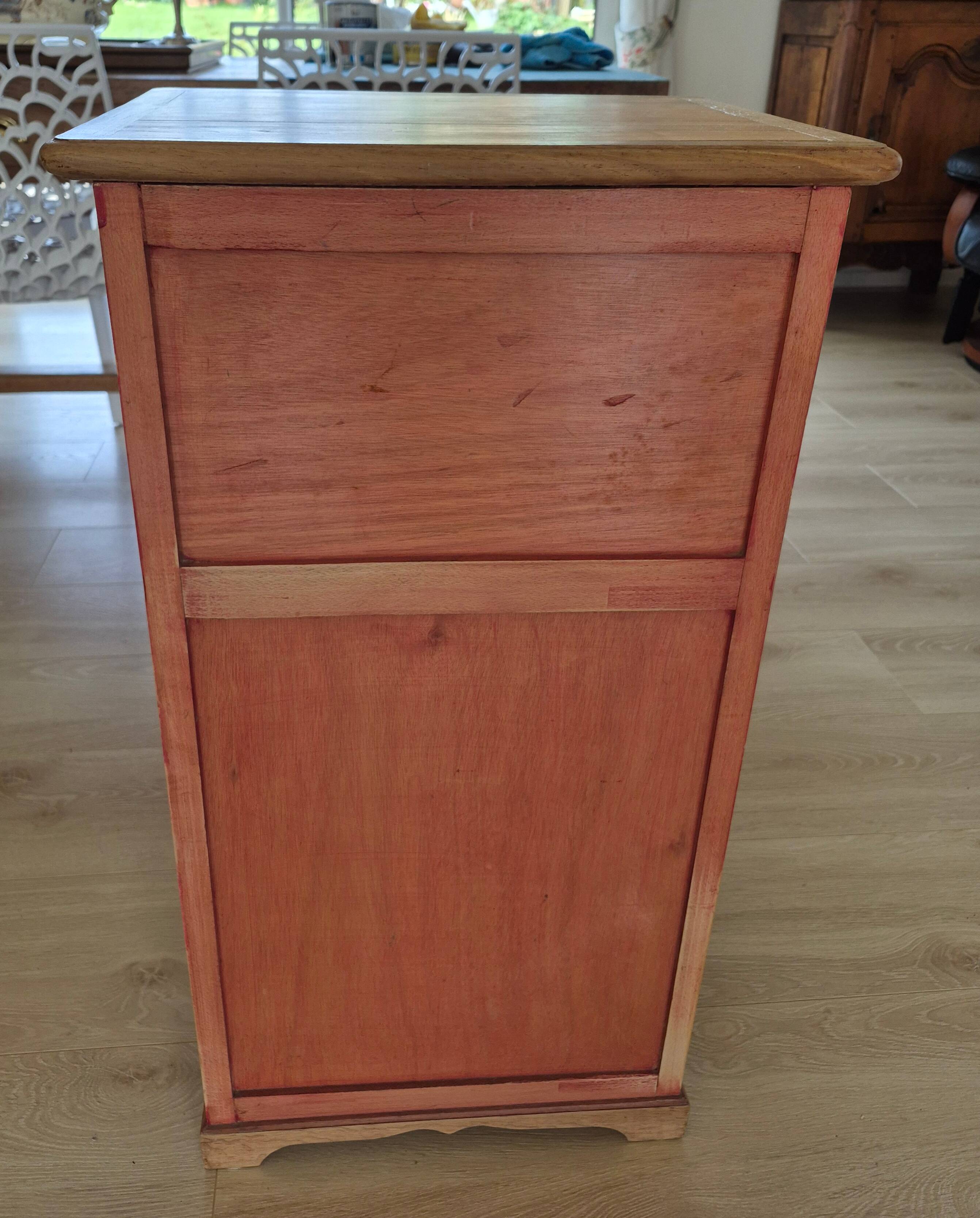 Antique English bedside table in solid wood, refurbished.