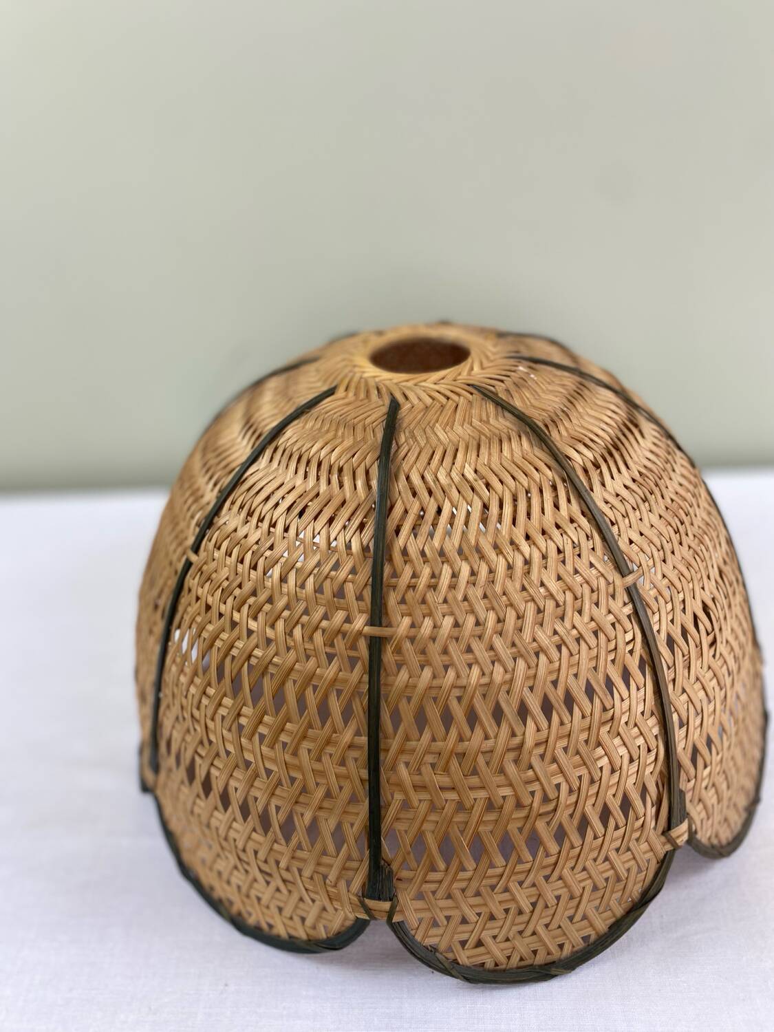 Suspension tulipe tressée