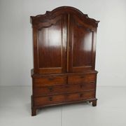 Rare armoire hollandaise en chêne du XVIIIe siècle – « Luierkabinet »