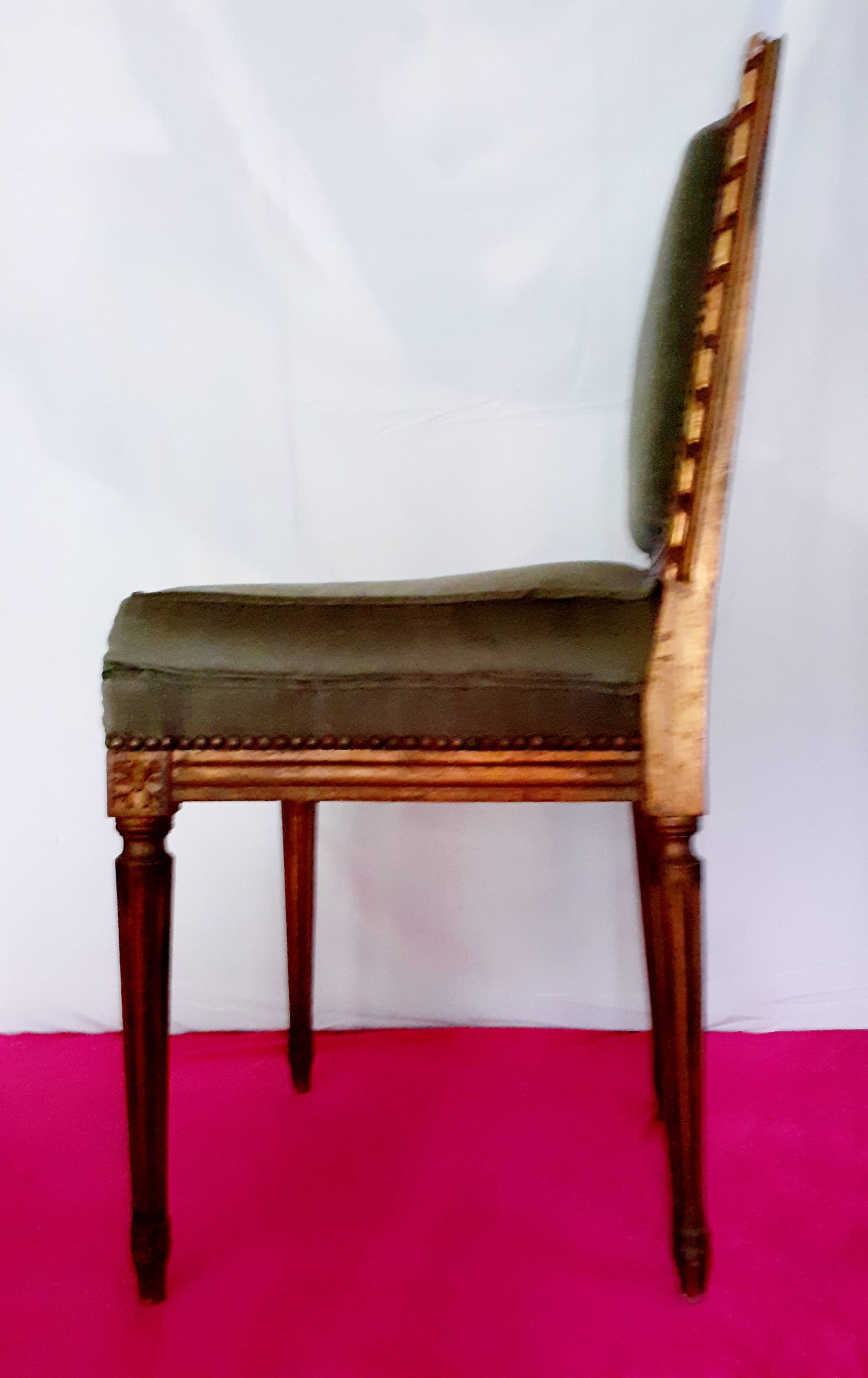 Former gilded woodwork chair